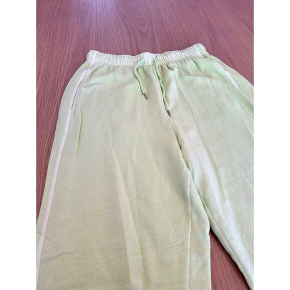 Old Navy Joggers size Small - Picture 2 of 7